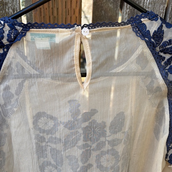 Sundance Luiza Silk Sheer Embroidered Blouson Sleeve Top In Beige /Navy Sz XS - Picture 7 of 15